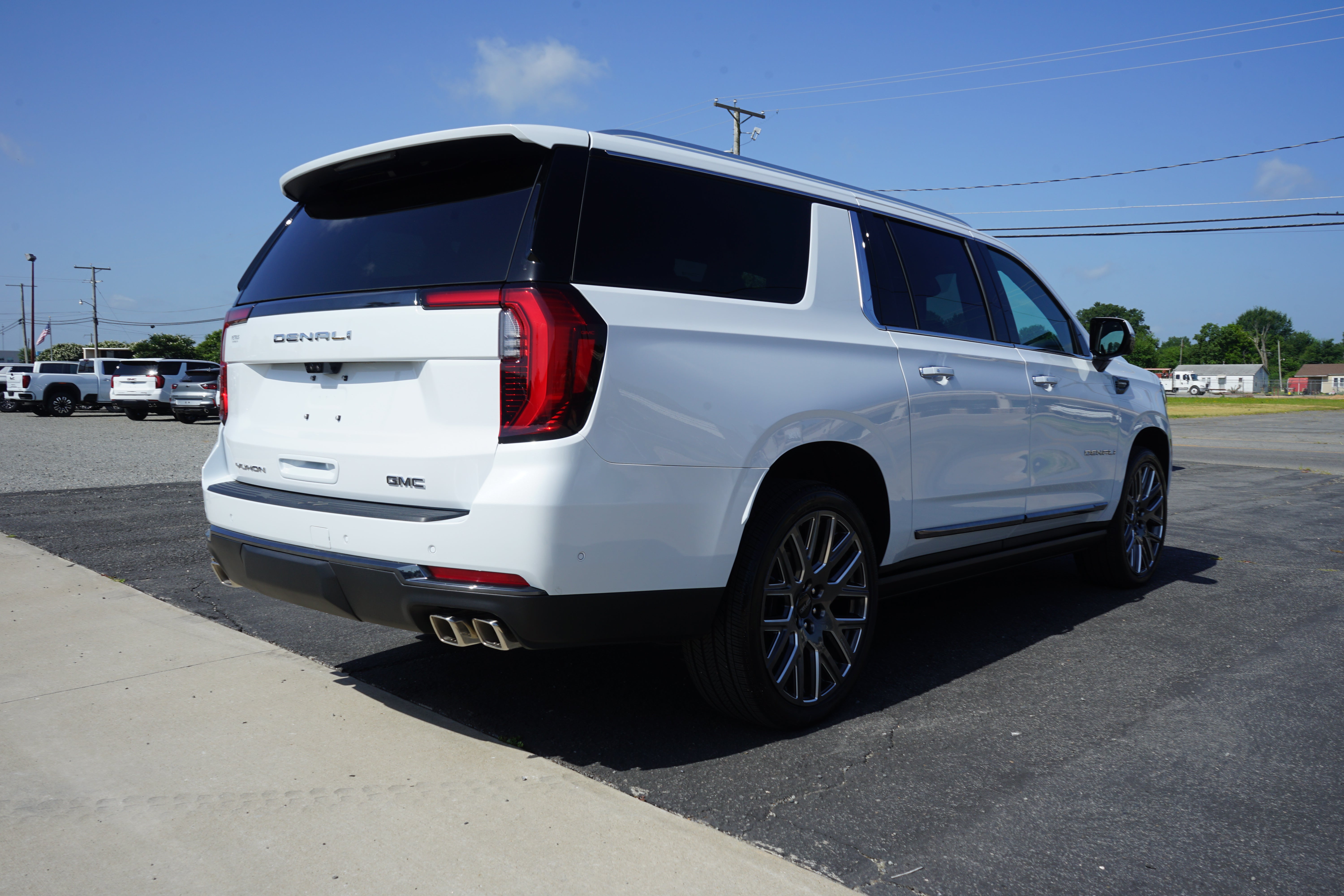 2026 GMC Yukon XL — detail view